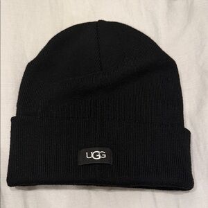 UGG Classic Black Knit Winter Hat Beanie